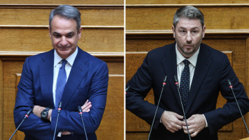 Ο Μητσοτάκης προκάλεσε τον Ανδρουλάκη να του πει πόσο στοιχίζει η 13η σύνταξη: «Δώστε  μας 10'» του απάντησε, «κατάλαβα, εντάξει»