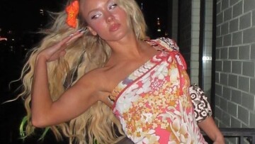 Hair extensions το καλοκαίρι: Αξίζουν πραγματικά ή μήπως είναι περισσότερος κόπος απ’ όσο φαντάζεστε;

