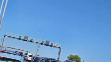 Κίνηση τώρα: Με χαμηλές ταχύτητες στην Αθηνών - Κορίνθου  η επιστροφή των εκδρομέων
