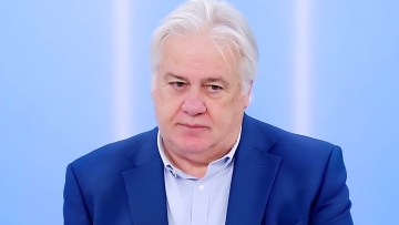 Επέστρεψε στην Αυγή ο Σπύρος Σουρμελίδης, είχε παραιτηθεί για «εκτός γραμμής» πρωτοσέλιδο για τις σχέσεις Φάμελλου - Τσίπρα