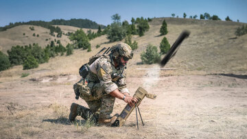 Οι ΗΠΑ ενέκριναν την πώληση «καμικάζι» drones Switchblade 300 στην Ελλάδα