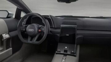 Αγνώριστα τα εσωτερικά των νέων Audi