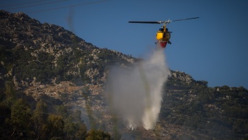 Φωτιά στα Βορίζια: 112 για ετοιμότητα, σηκώθηκαν 2 εναέρια