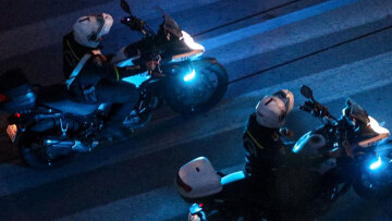 Τροχαίο στη Θεσσαλονίκη: Αστυνομικός τραυματίστηκε μετά από καταδίωξη μοτοσικλετιστή που δεν σταμάτησε σε έλεγχο