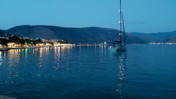 Αντίκυρα: Το Νησί της Βοιωτίας
