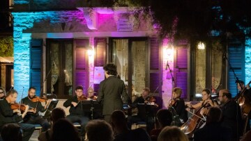  «Φεστιβάλ Μουσικής Χάλκης – Δημήτρης Κρεμαστινός»: Μια γιορτή μουσικής που ενώνει ανθρώπους, γενιές και πολιτισμούς