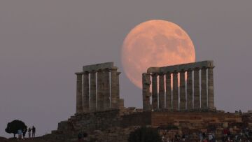 Αυγουστιάτικη Πανσέληνος: Ανοιχτά, με ελεύθερη είσοδο 126 αρχαιολογικοί χώροι, ιστορικοί τόποι, μνημεία και μουσεία