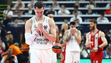 Στο NBA ο Χεζόνια, συμφώνησε με το Κλίβελαντ για έναν χρόνο 