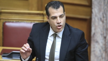 Πλεύρης: Δεν θα επιτρέψουμε μόνιμη μεταναστευτική διαδρομή από τη Λιβύη στην Κρήτη
