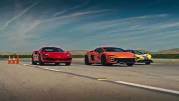 Πόσες Ferrari, Lamborghini και Porsche πήραν οι Έλληνες;
