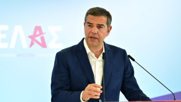Ανάρτηση Τσίπρα για τις φωτιές: Μία τραγωδία ανθρώπινη, περιβαλλοντική, εθνική είναι σε εξέλιξη