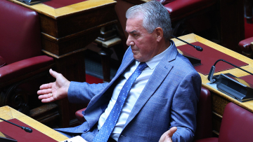 Αναστάτωση στη ΝΔ για τις δηλώσεις Κυριαζίδη κατά Κωνσταντοπούλου, παραπέμπεται στην Επιτροπή Δεοντολογίας από τον Κακλαμάνη
