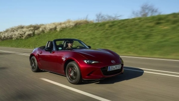 Και ηλεκτρικό το επόμενο Mazda MX-5;