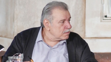 Τάσος Χαλκιάς: Κάηκε το εξοχικό του στο Πόρτο Γερμενό, η ανάρτηση του γιου του
