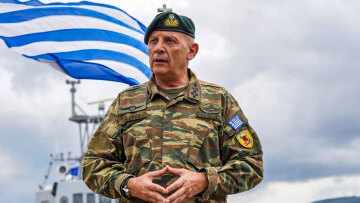 Κωνσταντίνος Φλώρος: Ισχύει και σήμερα το δόγμα «όποιος πατήσει ελληνικό έδαφος πρώτα θα τον κάψουμε και μετά θα τον ρωτήσουμε ποιος είναι»