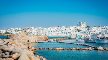 Πάρος: Με πάνω από 1 εκατ. επισκέπτες ετησίως γυρίζει σελίδα ιδρύοντας Οργανισμό Διαχείρισης και Προώθησης Προορισμού