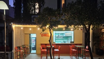 Το street food στα καλύτερά του: 5 επιλογές σε αθηναϊκές καντίνες και σουβλατζίδικα