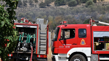 Πυροσβεστική: 7 συλλήψεις για θερμές εργασίες, καύσεις και ψησταριές σε Αττική, Πρέβεζα και Τρίκαλα
