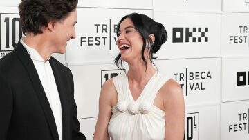 Χέρι χέρι στη Μύκονο η Katy Perry και ο Justin Trudeau