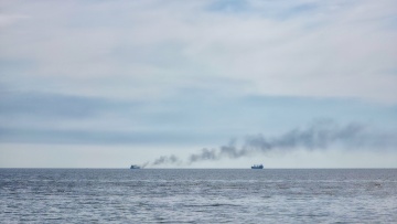 Η Τουρκία περιορίζει την κίνηση των εμπορικών πλοίων που εισέρχονται στη Μαύρη Θάλασσα