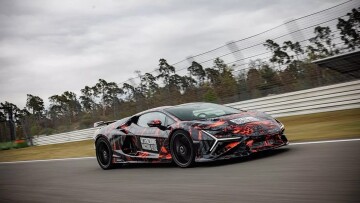 Έσπασε ρεκόρ πριν καν παρουσιαστεί η Lamborghini Revuelto SV