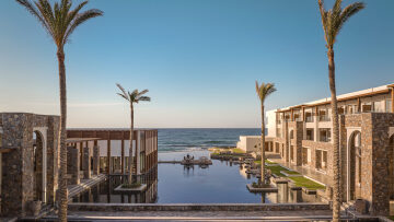 Ένα resort στην Κρήτη επαναπροσδιορίζει την έννοια της φιλοξενίας