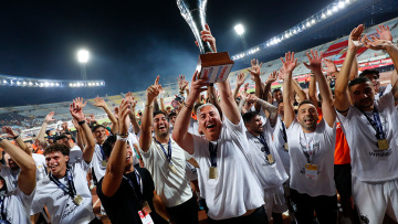 Φοβερός ΟΦΗ με ήρωα τον Ανδρούτσο κέρδισε 5-4 (2-2) στα πέναλτι την ΑΕΚ και κατέκτησε το Super Cup, δείτε τα γκολ 