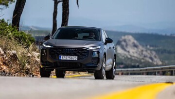 Δοκιμάζουμε το Audi Q3 Sportback 1.5 TFSI Hybrid - Πόσο κοστίζει στην Ελλάδα;