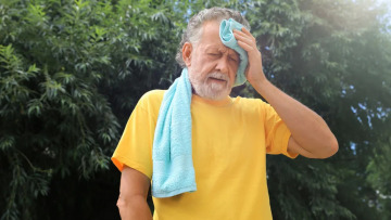 Η θερμοπληξία μπορεί να οδηγήσει σε θάνατο ακόμη και αφού δροσιστούμε – Τι συμβαίνει στο σώμα