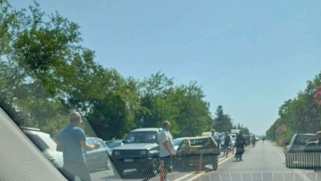 Δύο τροχαία στον ΒΟΑΚ με εμπλοκή 7 οχημάτων, έγινε καραμπόλα λόγω περιέργειας των οδηγών