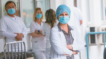 Οι ασθενείς βαθμολόγησαν το ΕΣΥ: Ψηλά οι γιατροί, χαμηλά το φαγητό και η ψυχολογική υποστήριξη