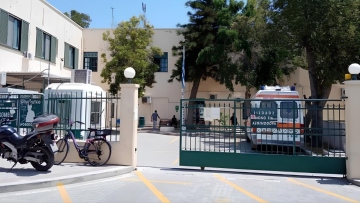Το «ευχαριστώ» οικογένειας στο Νοσοκομείο της Κω μετά τον σοβαρό τραυματισμό του παιδιού της σε τροχαίο στο Μαρμαρωτό