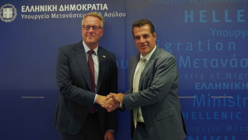 Συνάντηση Πλεύρη με τον Δανό υπουργό Μετανάστευσης, στο επίκεντρο τα Return Hubs