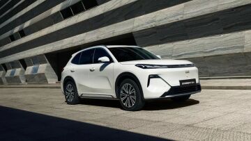 Geely: Ταβάνι τα... αστέρια