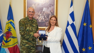 Η Ισραηλινή πρέσβης συναντήθηκε με τον αρχηγό ΓΕΕΘΑ: «Η Ελλάδα είναι πραγματικός φίλος και στρατηγικός σύμμαχος του Ισραήλ»