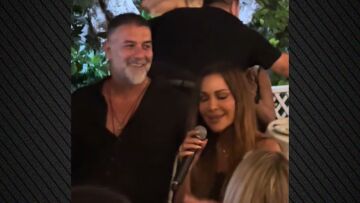 Η Δέσποινα Βανδή τραγούδησε το «Δεν ξέρω πόσο σ' αγαπώ» στον Βασίλη Μπισμπίκη, δείτε βίντεο