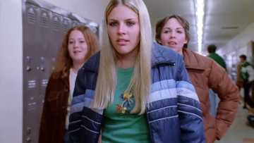 Η Busy Philipps ανακάλυψε ότι είχε όγκο στον εγκέφαλο μία ημέρα μετά τον θάνατο του James Van Der Beek