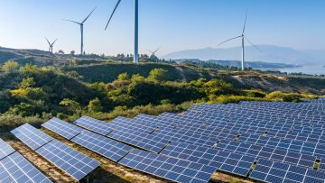 Η Κομισιόν ενέκρινε το Κοινωνικό Κλιματικό Σχέδιο της Ελλάδας: Επίδομα θέρμανσης για έως και 800.000 νοικοκυριά, κοινωνικές κατοικίες, αναβαθμίσεις σε μετρό, λεωφορεία