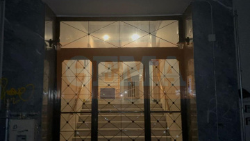Φρίκη στην Κυψέλη: Βρέθηκε νεκρό βρέφος μέσα σε δοχείο που ήταν κρυμμένο σε βαλίτσα