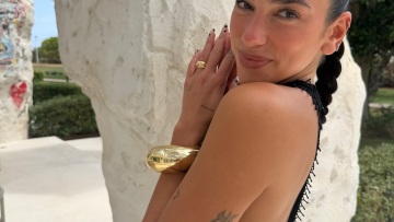 Dua Lipa: Το μανικιούρ που επέλεξε για να αποχαιρετήσει το καλοκαίρι και να υποδεχτεί το φθινόπωρο
