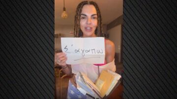 Η Μαρία Σολωμού έδειξε τα ερωτικά ραβασάκια που της έστελνε ο Μάριος Αθανασίου και το «σ' αγαπώ» σε χαρτοπετσέτα: Έγραφε ωραία, θα τον εκθέσω