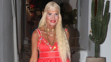 «Καρφιά» Σταυράκη μετά τη φωτογραφία Πατούλη με τον γιο τους: Η παρουσία ενός γονιού δεν αποδεικνύεται στα social media
