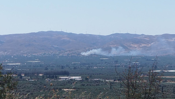 Φωτιά τώρα στην Πλώρα Ηρακλείου, επιχειρεί ένα ελικόπτερο