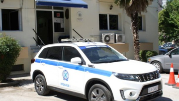 Θεσσαλονίκη: Πήγαν να κλέψουν κοσμηματοπωλείο απέναντι από αστυνομικό τμήμα, πυροβολισμός εναντίον αστυνομικού
