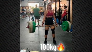 Η Κατερίνα Στικούδη έκανε deadlift σηκώνοντας 100 κιλά: Το «κάτσε κάτω από τη μπάρα» και οι παρατηρήσεις για τη μέση της, δείτε βίντεο