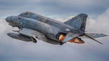 Γιατί ένα Phantom 50 ετών μπορεί ακόμη να πετά;
