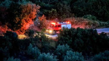 Διασώθηκαν δύο πεζοπόροι που χάθηκαν στο Σπήλαιο Πανός στην Πάρνηθα
