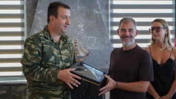 Ο Αντώνης Καράτζης τιμήθηκε για την προσφορά του στις Ένοπλες Δυνάμεις