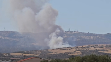 Φωτιά σε δασική έκταση κοντά στην Εγνατία στην Αλεξανδρούπολη: Ενισχύθηκαν οι δυνάμεις, επιχειρούν 4 εναέρια 