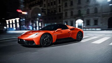 Θα πάρουν και τη Maserati οι Κινέζοι;